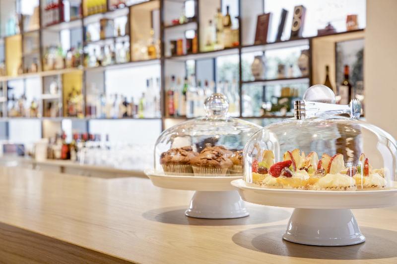 Intercityhotel Nizva Kültér fotó